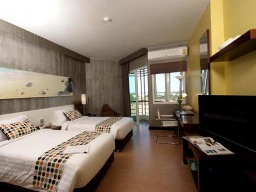 Silathip Huahin Serviced Apartment & Hotel Ngoại thất bức ảnh