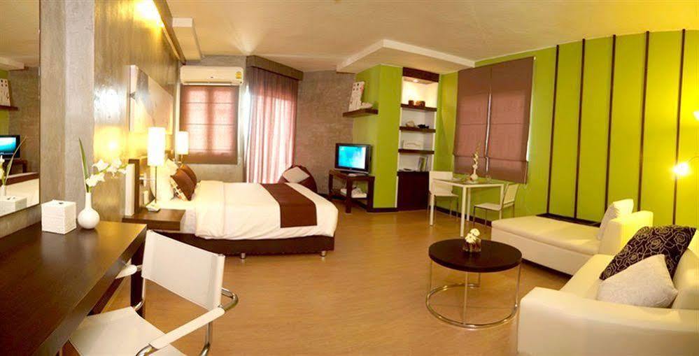 Silathip Huahin Serviced Apartment & Hotel Ngoại thất bức ảnh
